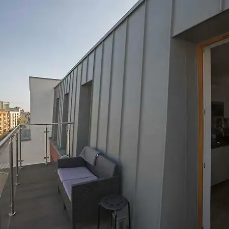 Klimatyczne Studio Z Balkonem W Centrum Wroclawia Daire